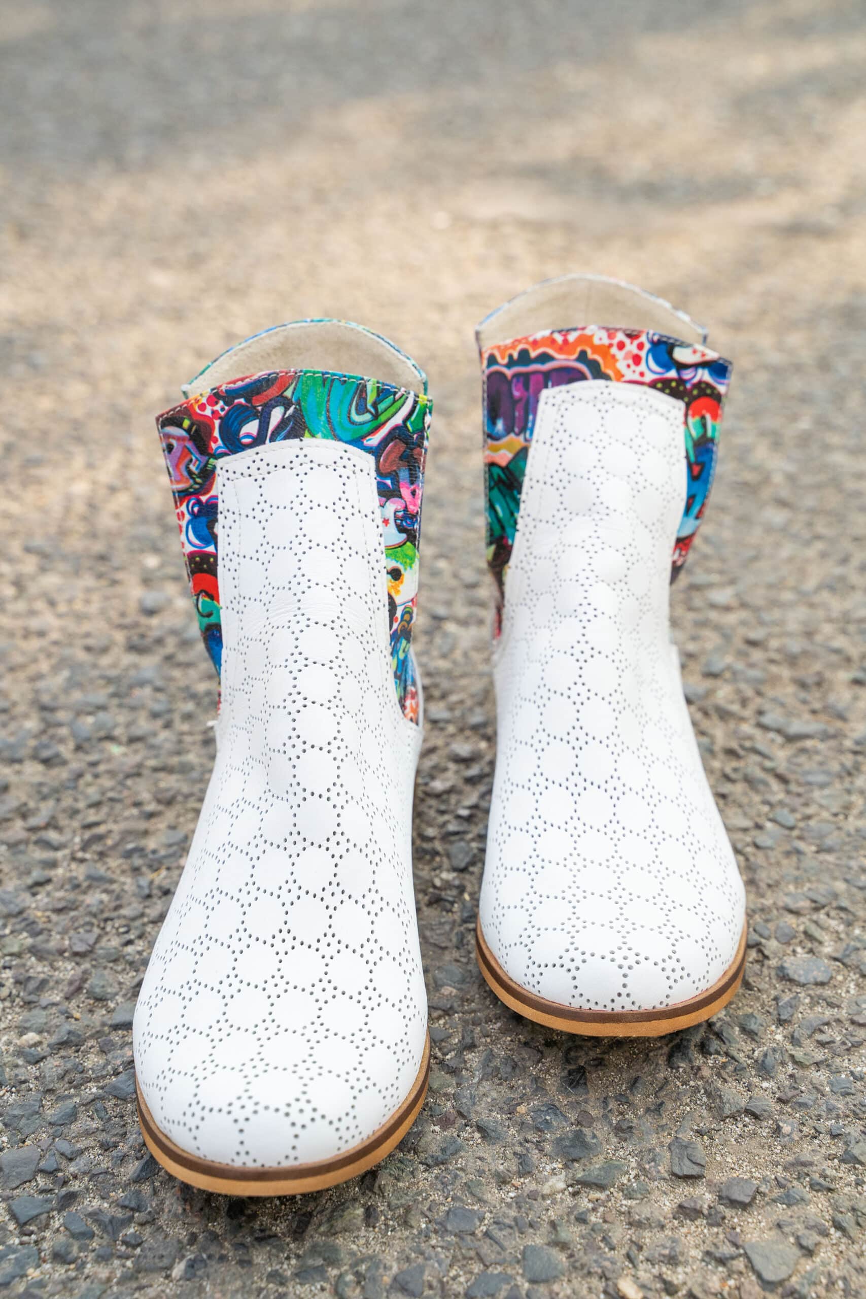 _CMP3714 Ghete White Spring - imagine 2