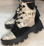 Bocanci Newspaper din piele naturala