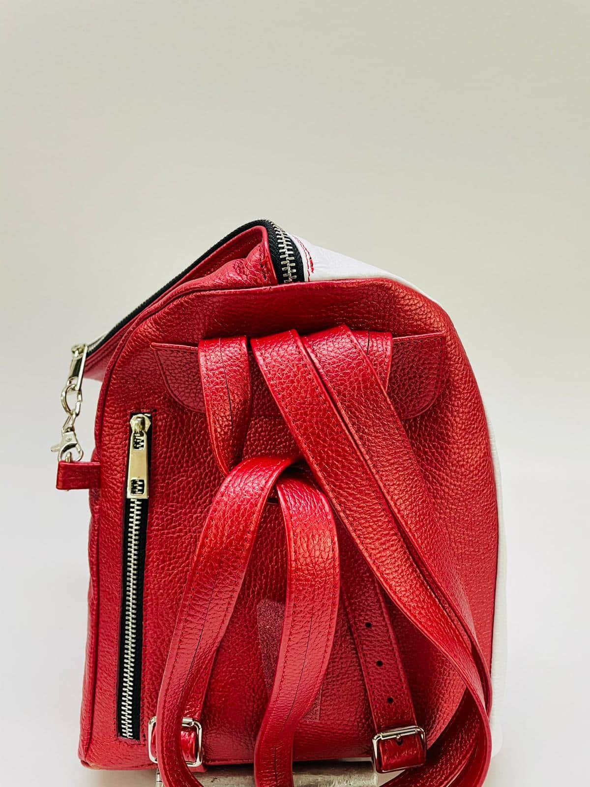 c6219a2d-2a8e-4c97-8a05-118944cc1a28 Rucsac Red & White Mickey - imagine 2