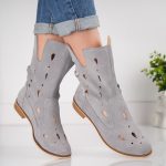 Ghete Devon cu model perforat din piele naturala intoarsa - imagine 4