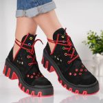 Bocanci Red Luck cu detalii perforate - imagine 3