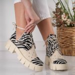Bocanci Wild Heart cu detaliu animal print din piele naturala