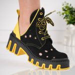 Bocanci Yellow Luck cu detalii perforate - imagine 2