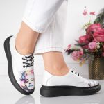 Pantofi Marilyn Monroe cu talpa neagra