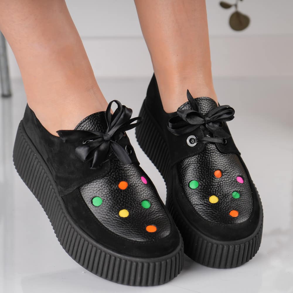 Pantofi Polka Dots cu detalii perforate (3) Pantofi Polka Dots cu detalii perforate - imagine 4