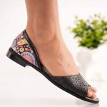 Sandale Halkidiki cu detalii perforate - imagine 4