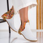 Ghete de dama din piele naturala Galatea cu detalii decupate - imagine 5