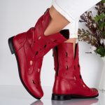 Ghete de dama din piele naturala Laurea cu detalii decupate