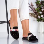 Papuci de piele Happy Tassel