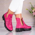 Ghete de dama din piele naturala Lyra